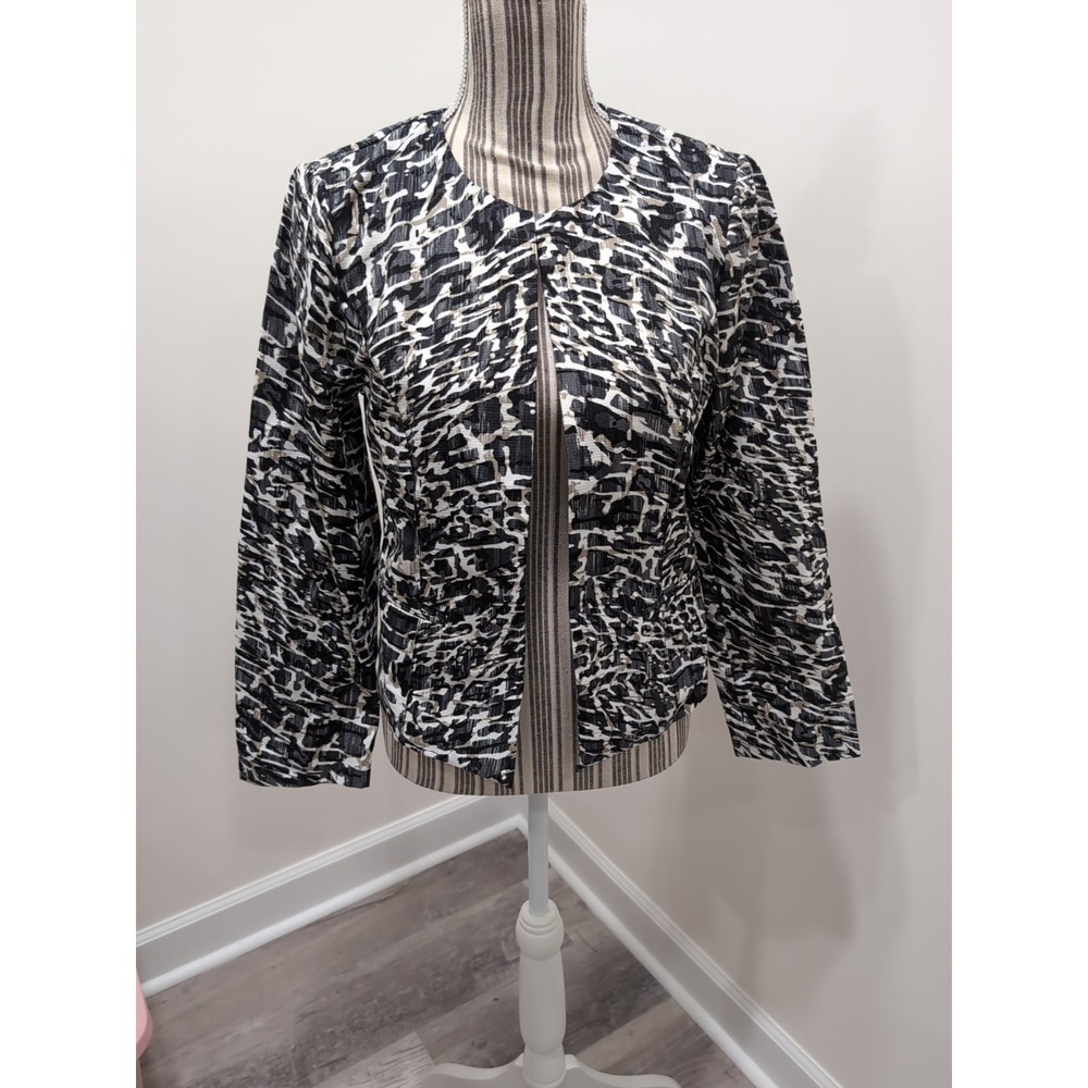 Chicos Size‎ 0 Annica Jacket Open Blazer Black and White Abstract Animal Print
